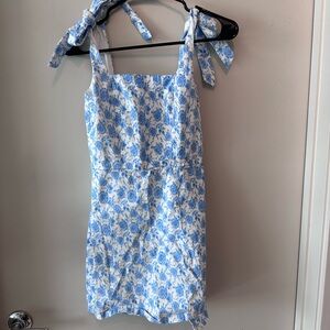 White and Blue floral Mini Dress 🤍💙